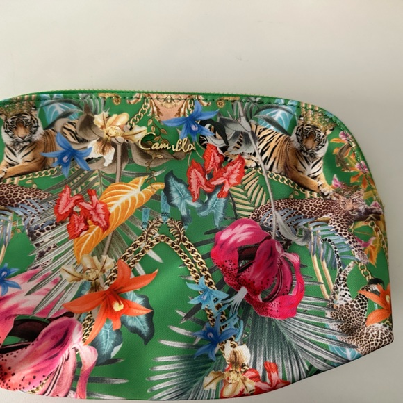CAMILLA *Curiouser and Curiouser* green tropical print small makeup travel bag - Picture 5 of 7